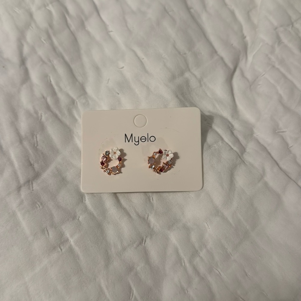 Ear Rings. New!